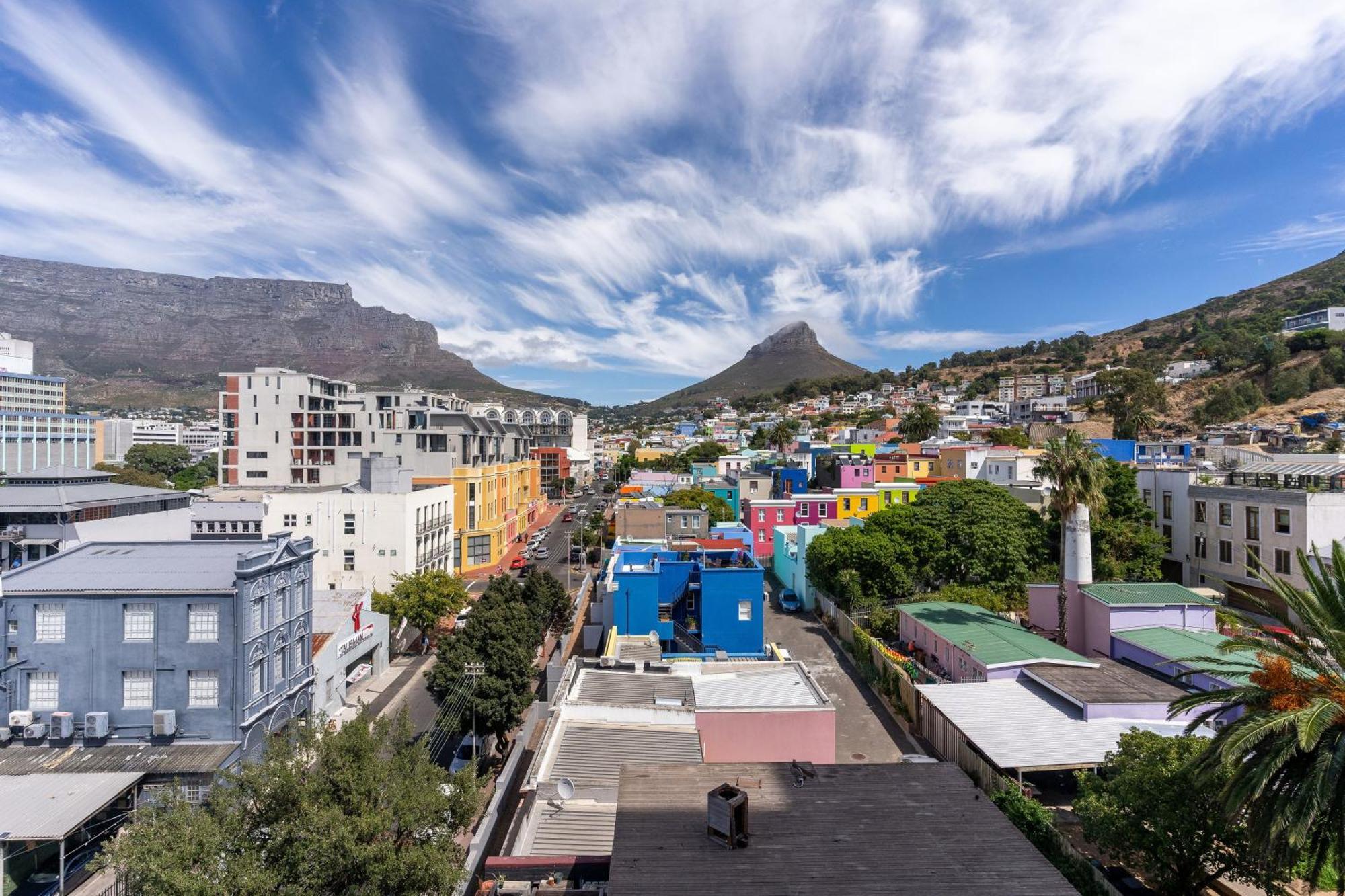 The Rose 604: With Rooftop Pool * Cape Town